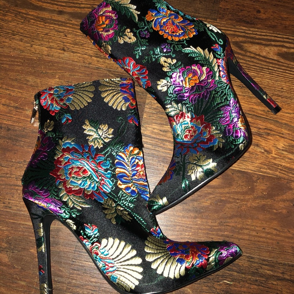 Colorful booted heals
